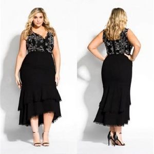 18/M City Chic Black Midi Dress White Embroider